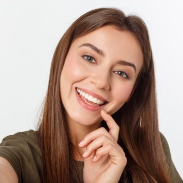 Hollywood Smile: The Gateway to a Dazzling Smile